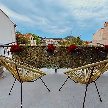 Get Garden Apartment