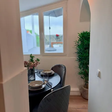 Get Garden Apartment *